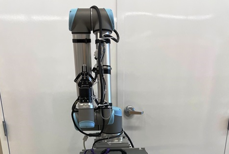 Flexible Manufacturing with Robots