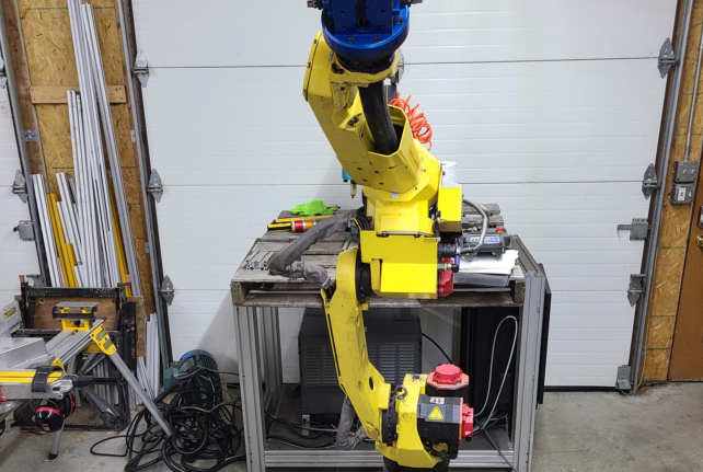 Automating CNC Machine Tending with Robots