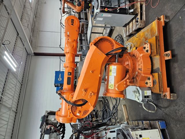 Overview of Industrial Robot Applications