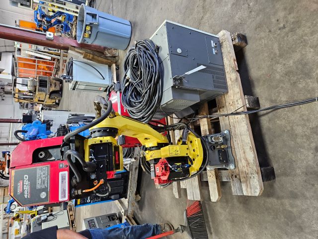 FANUC Arcmate 100ic/7l