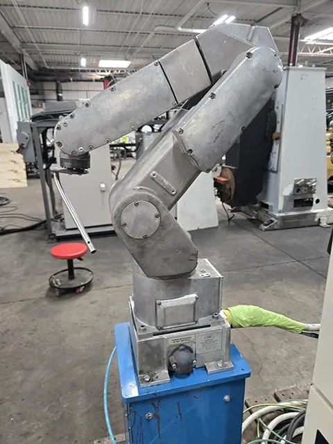 FANUC Paint Mate 200ia/5L