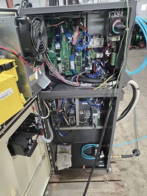 FANUC Paint Mate 200ia/5L