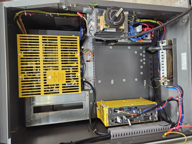 FANUC R-2000ib/165F